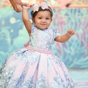 Meet your Posher, Nuzhat